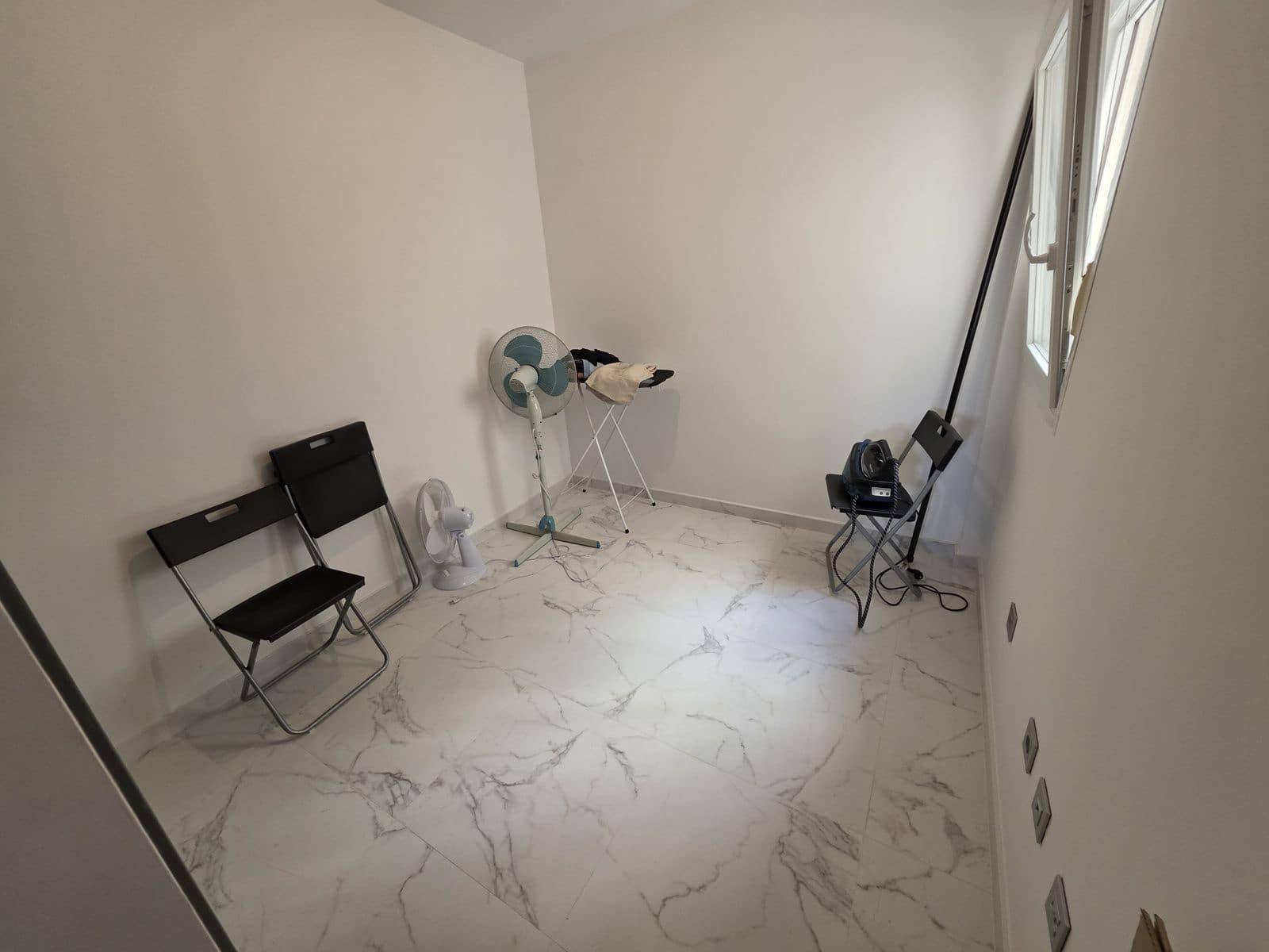3 bedroom Apartment for sale in Nueva Andalucia - € 385,000 (Ref: 10051483)