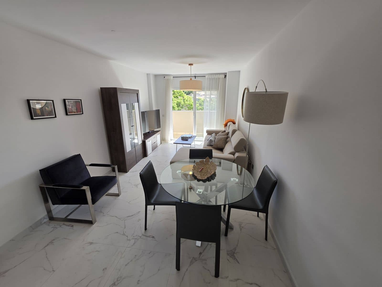 3 bedroom Apartment for sale in Nueva Andalucia - € 385,000 (Ref: 10051483)
