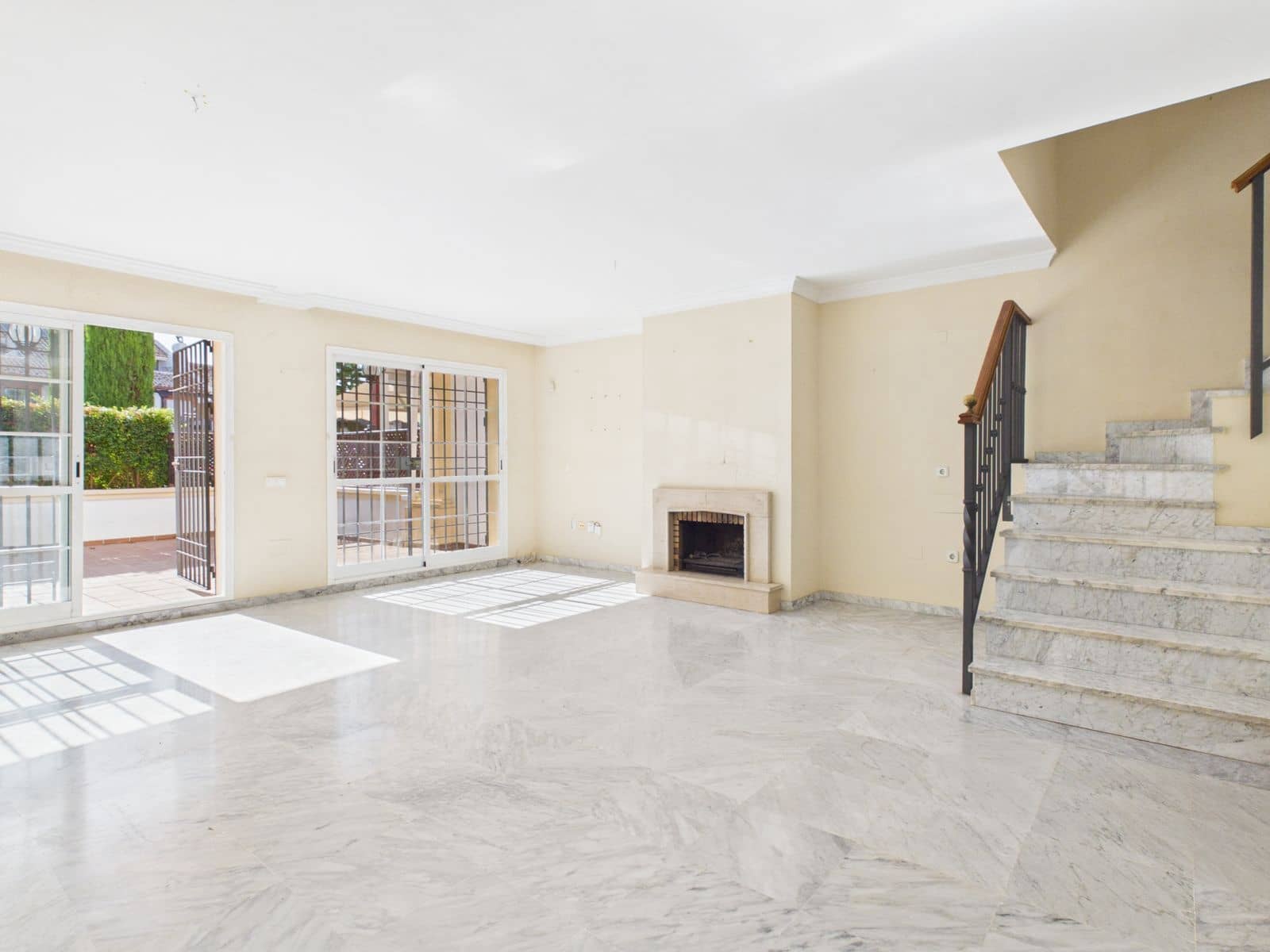 Casa de 4 habitaciones en Marbella en venta - 725.000 € (Ref: 10051484)