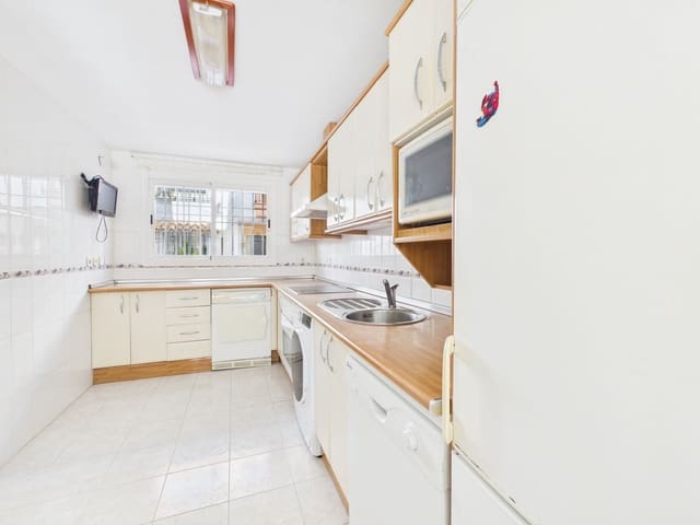 Casa de 4 habitaciones en Marbella en venta - 725.000 € (Ref: 10051484)