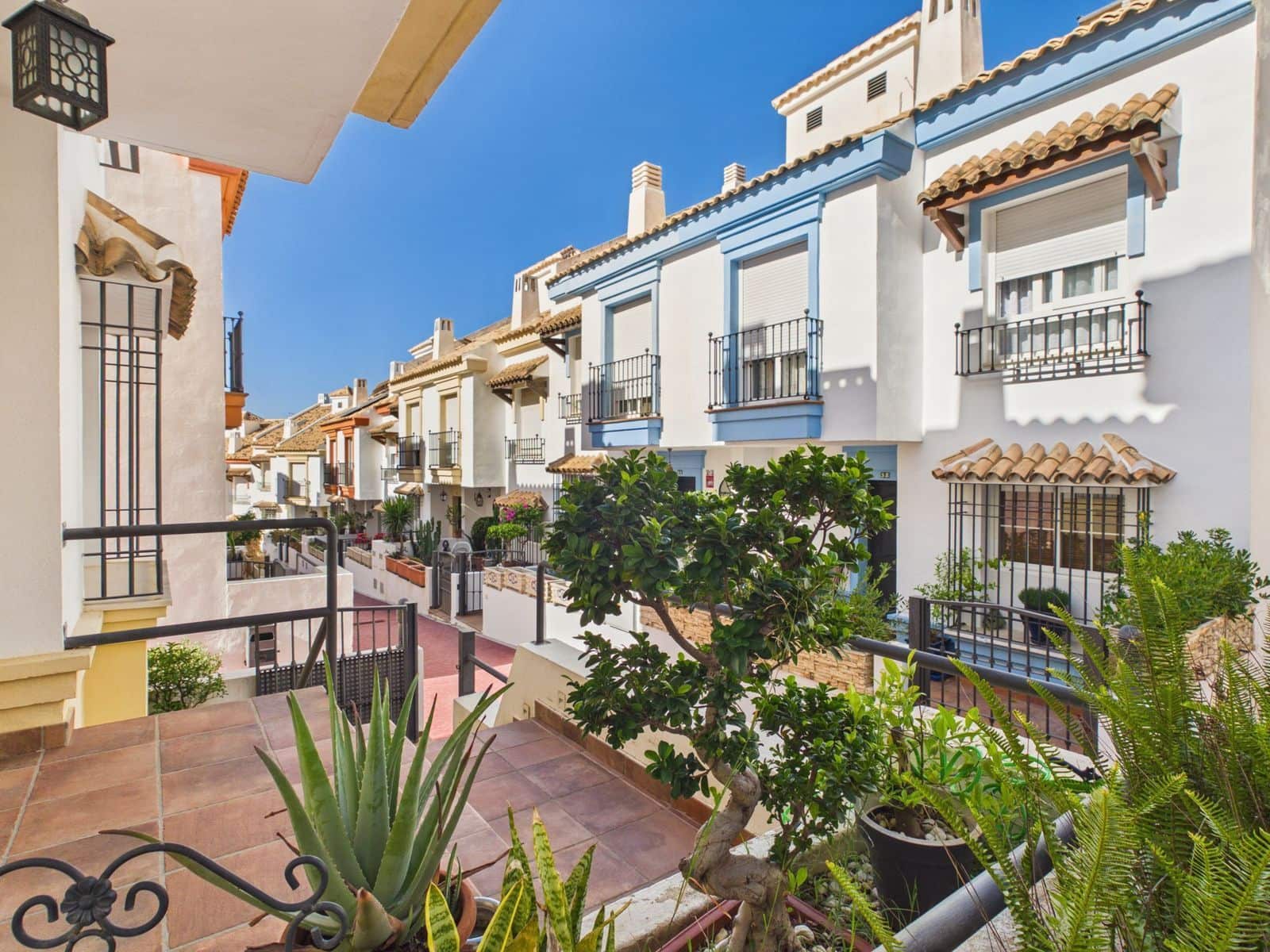 Casa de 4 habitaciones en Marbella en venta - 725.000 € (Ref: 10051484)