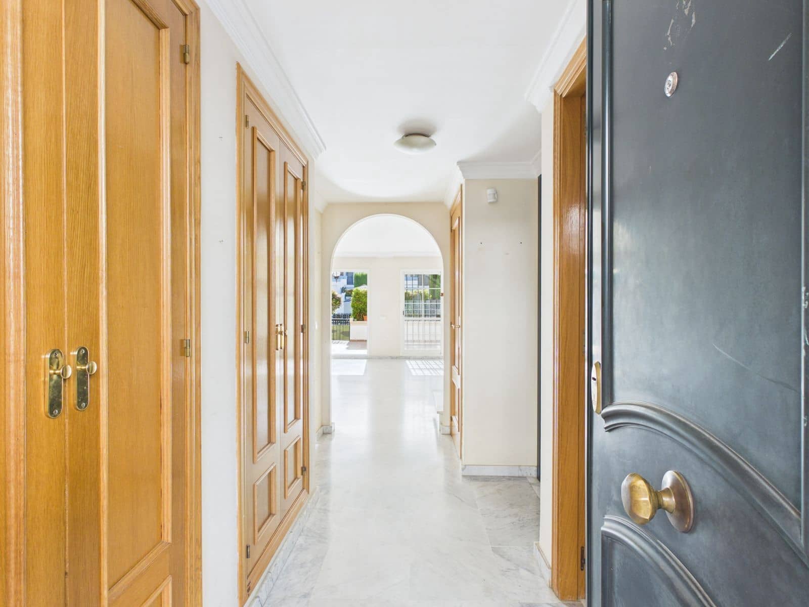 Casa de 4 habitaciones en Marbella en venta - 725.000 € (Ref: 10051484)