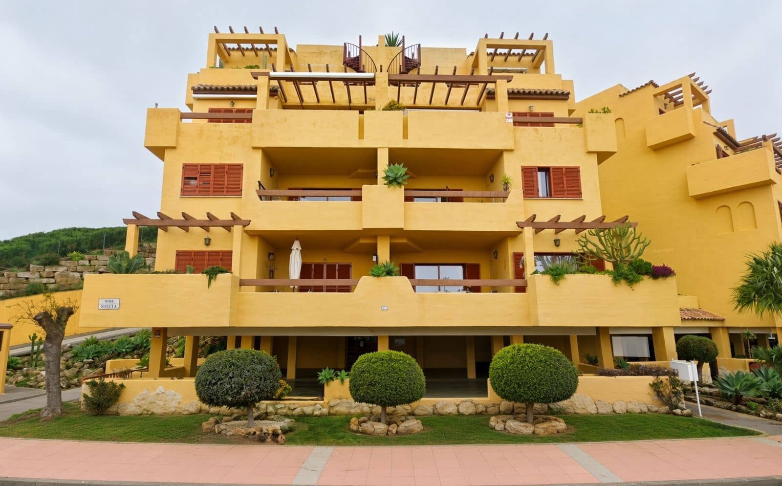 2 soveværelse Penthouse til salg i La Duquesa / Puerto de la Duquesa - € 440.000 (Ref: 10051486)
