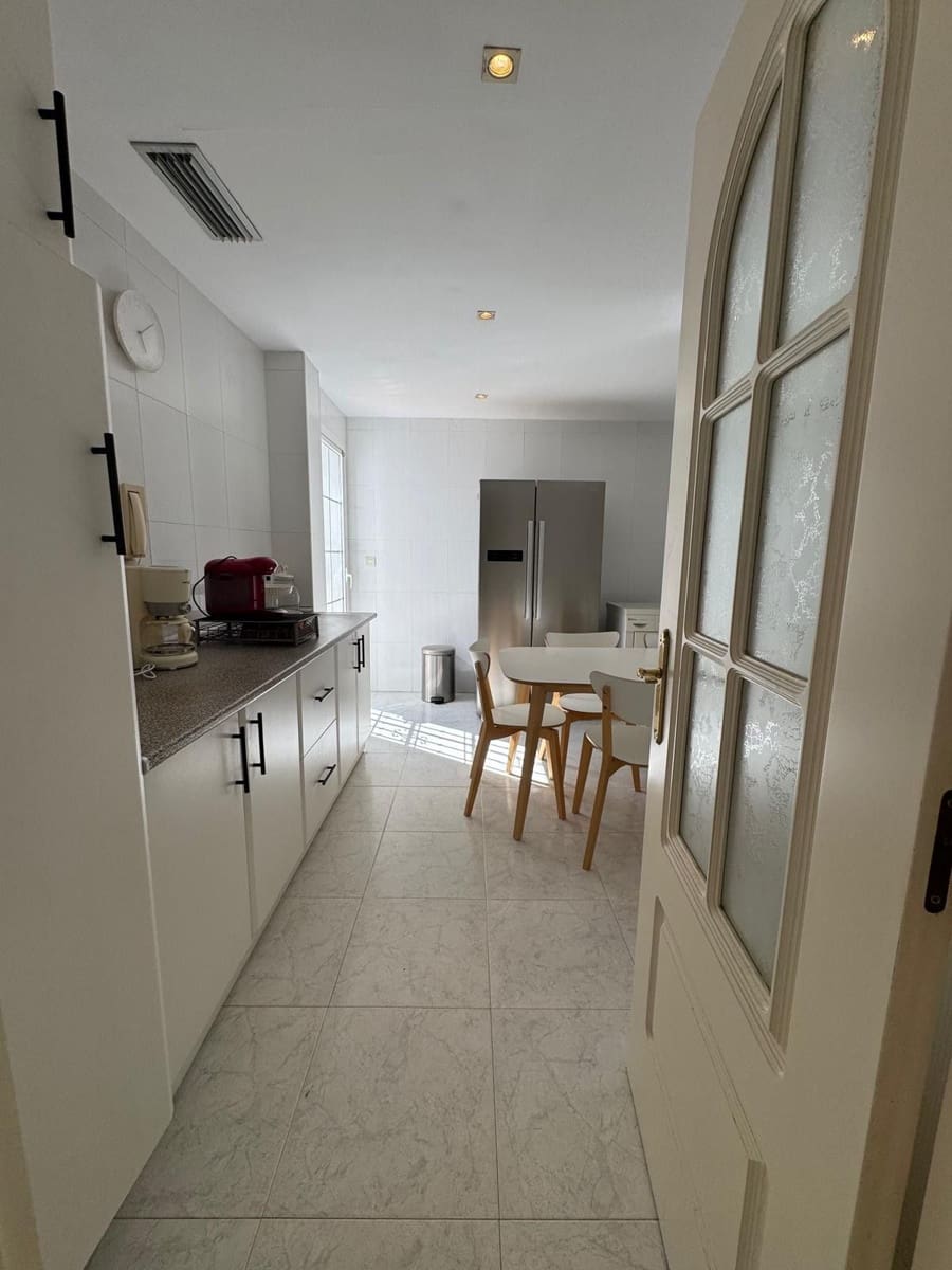 3 soveværelse Byhus til salg i Golden Mile - € 1.450.000 (Ref: 10051490)