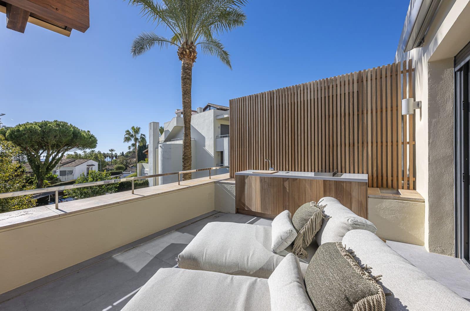 3 slaapkamer Appartement te koop in Golden Mile - € 2.190.000 (Ref: 10051491)