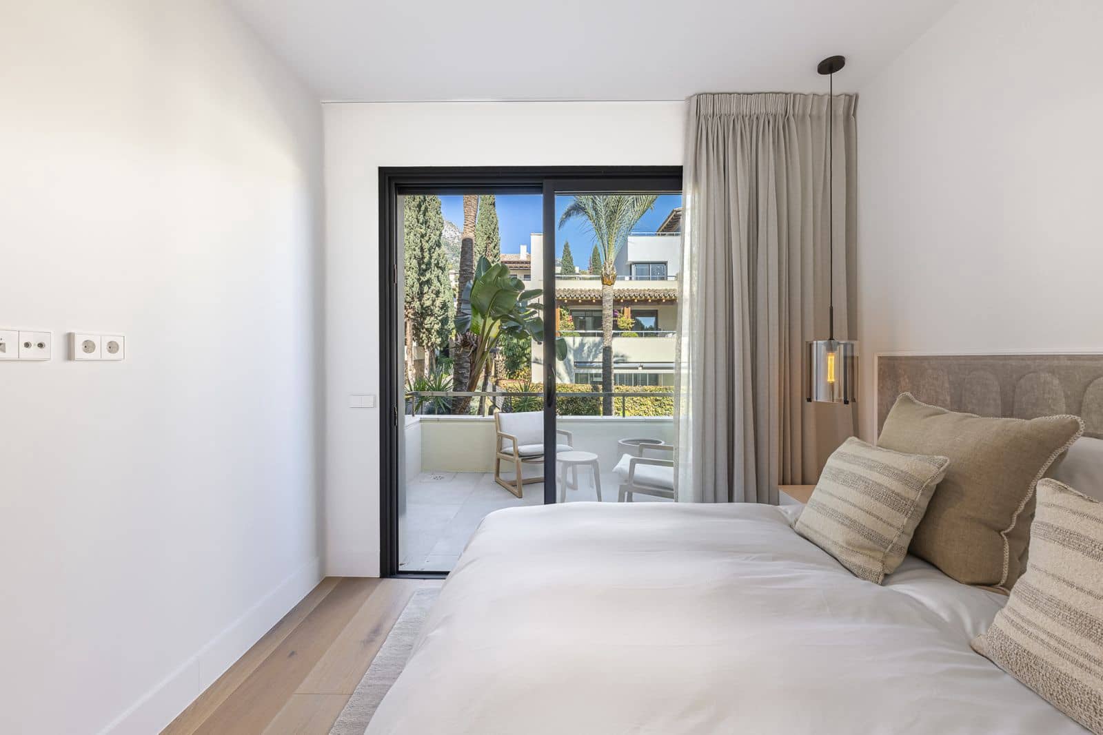 3 slaapkamer Appartement te koop in Golden Mile - € 2.190.000 (Ref: 10051491)