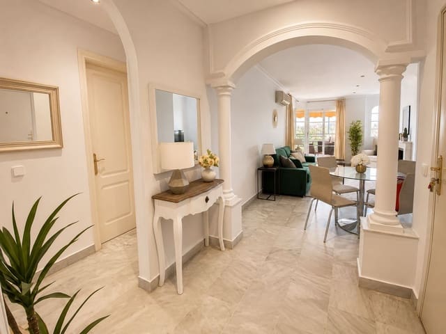 2 quarto Apartamento para venda em Nueva Andalucia, Marbella - 525 000 € (Ref: 10051494)