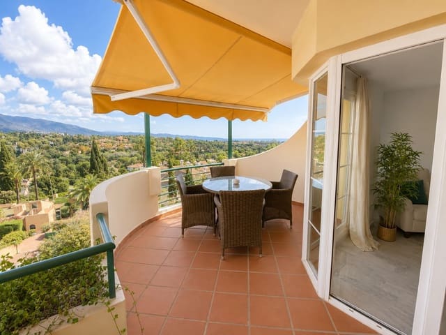 2 quarto Apartamento para venda em Nueva Andalucia, Marbella - 525 000 € (Ref: 10051494)