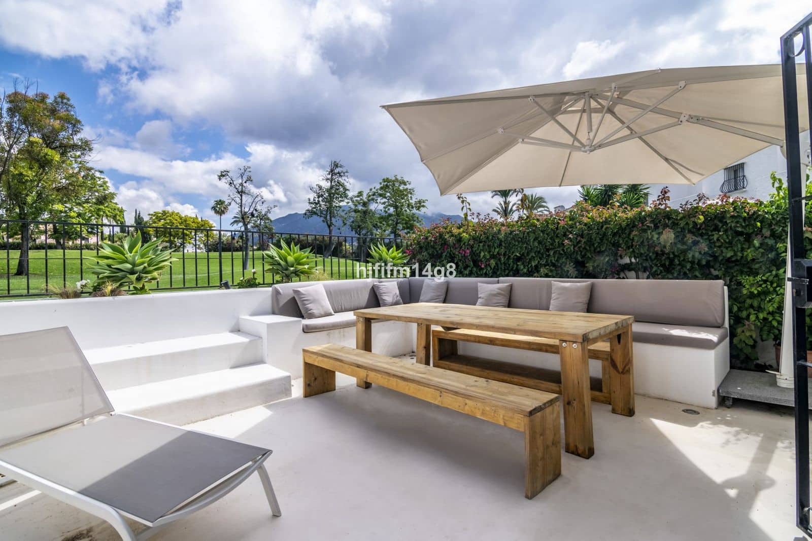 3 makuuhuone Omakotitalo myytävänä paikassa Nueva Andalucia - 875 000 € (Ref: 10051495)