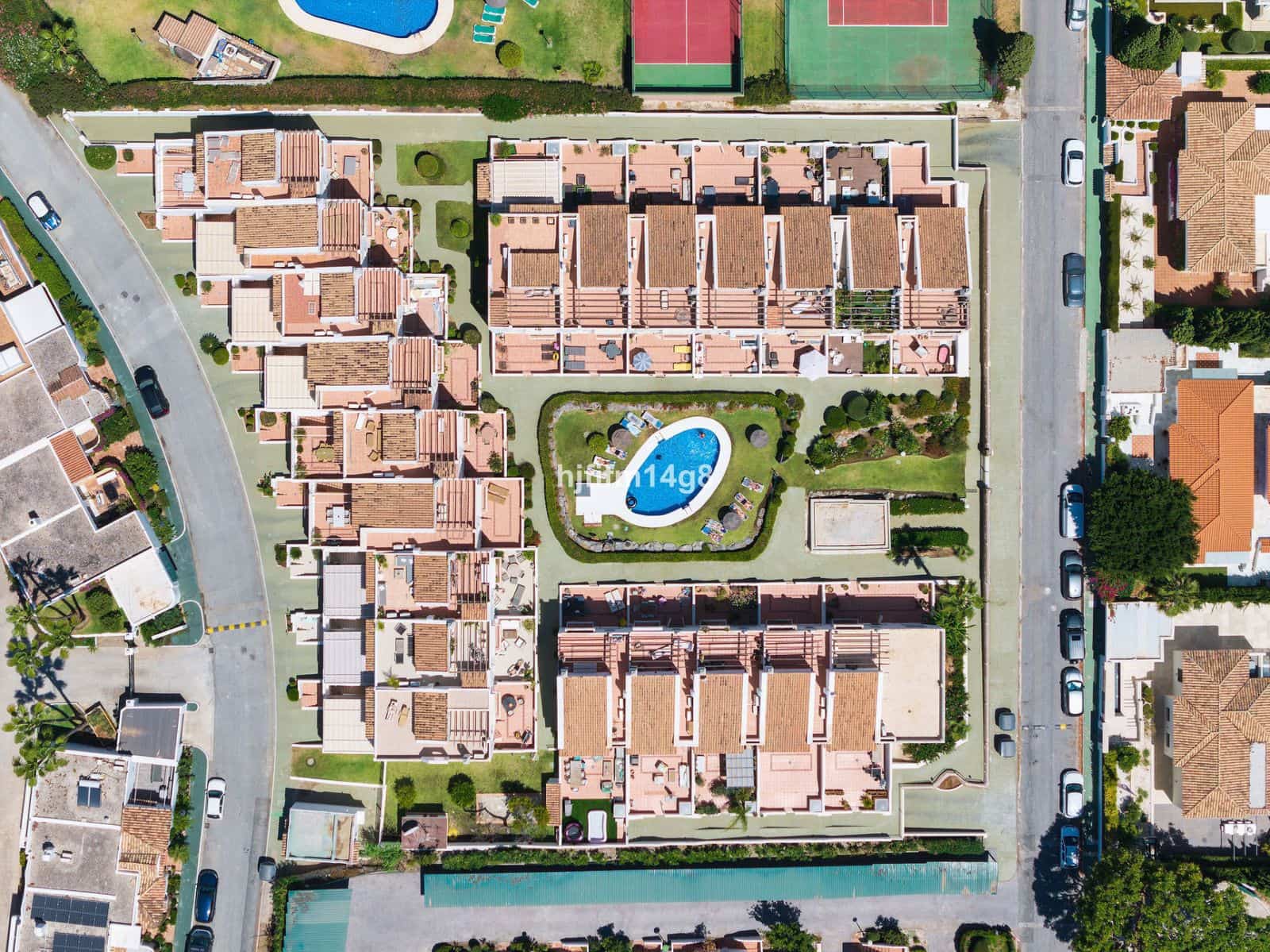 3 bedroom Townhouse for sale in Nueva Andalucia - € 825,000 (Ref: 10051496)