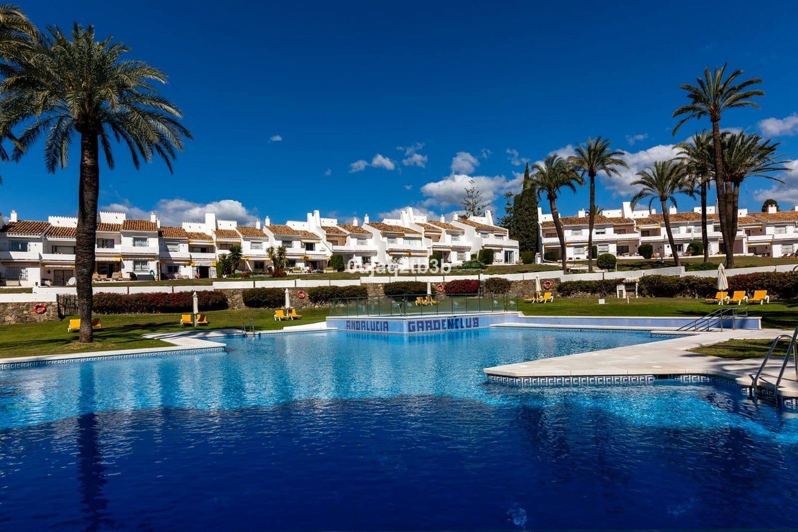 2 soverom Leilighet til salgs i Nueva Andalucia - € 580 000 (Ref: 10051499)