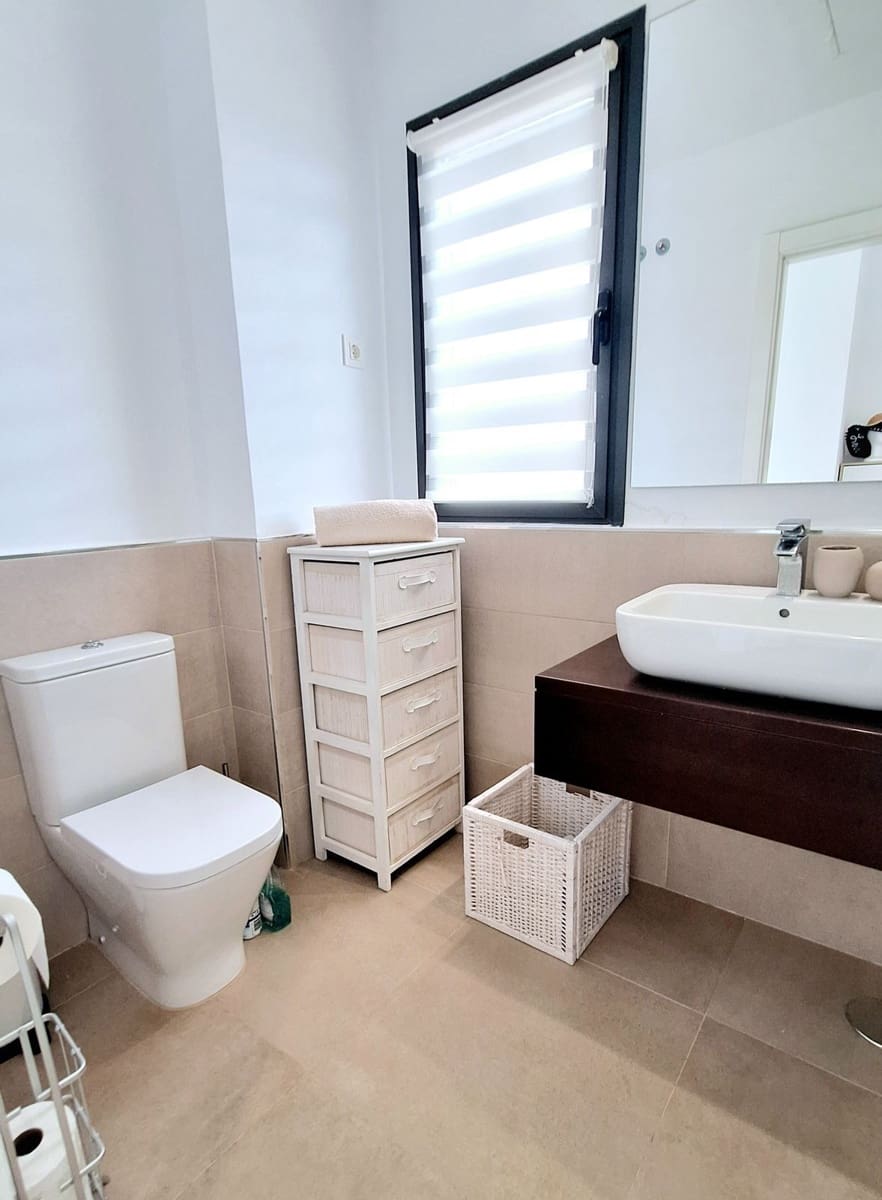 4 sypialnia Dom blizniak na sprzedaż w Manilva - 595 000 € (Ref: 10051501)
