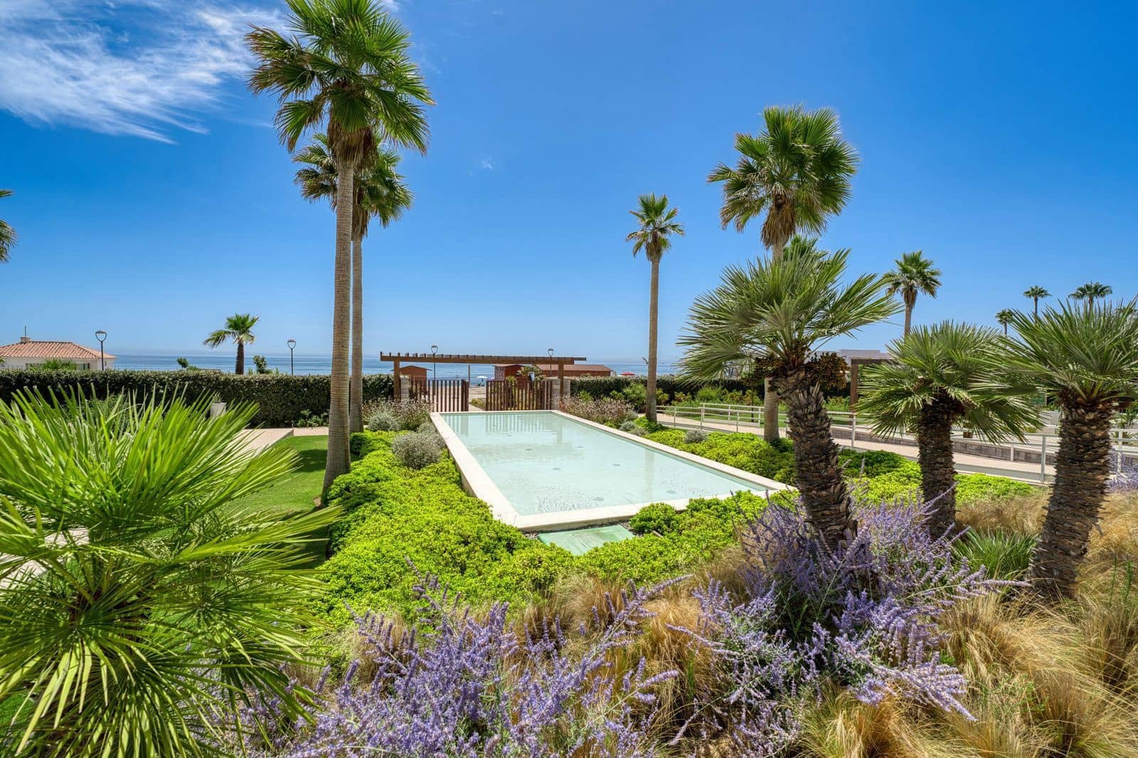 3 slaapkamer Appartement te koop in Estepona - € 1.850.000 (Ref: 10051503)