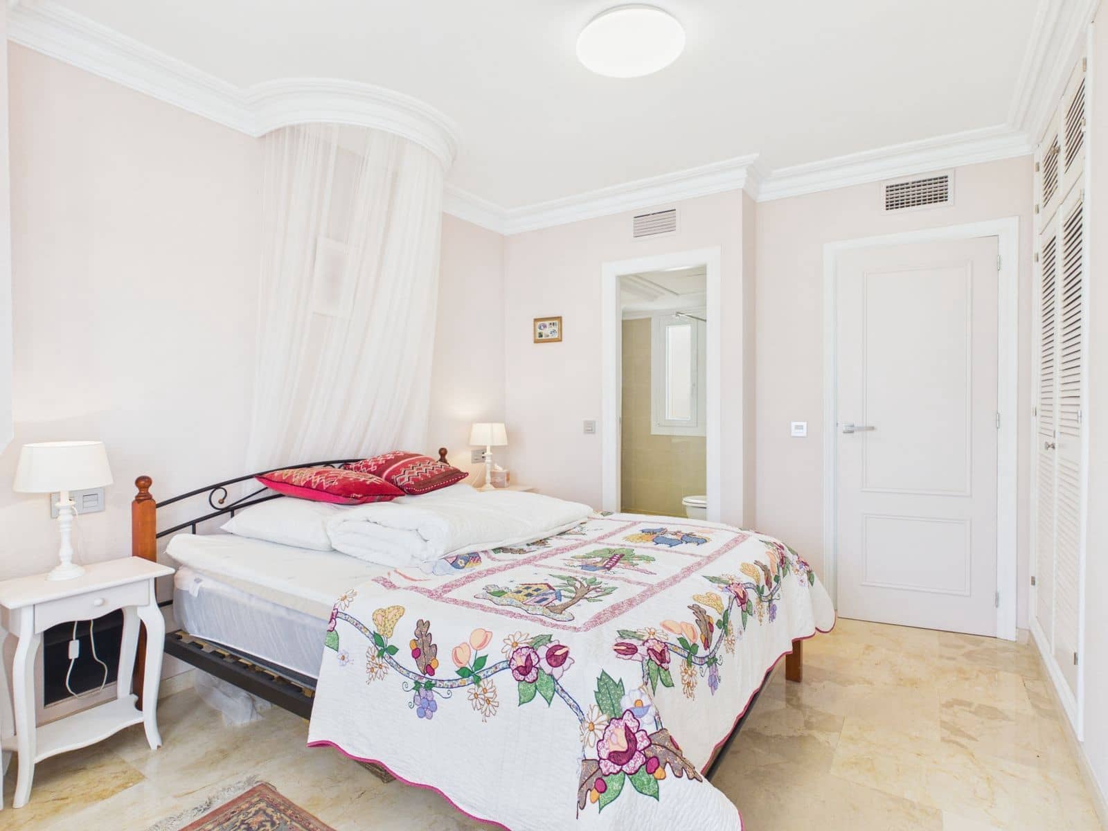 4 chambre Maison de Ville à vendre à New Golden Mile - 699 000 € (Ref: 10051504)
