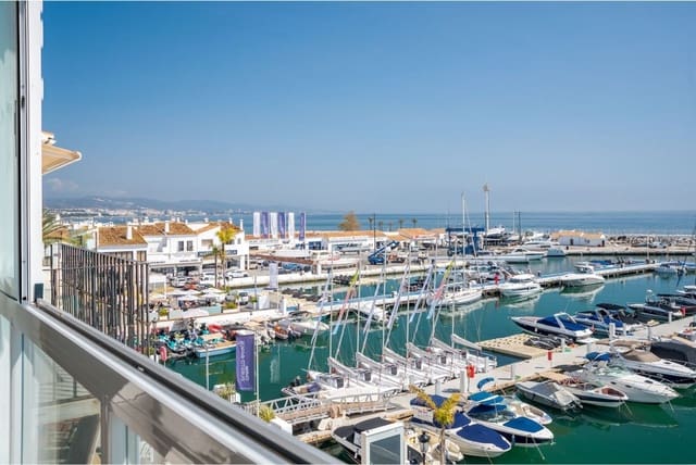 2 Zimmer Penthouse zu verkaufen in Puerto Banus, Marbella - 875.000 € (Ref: 10051505)