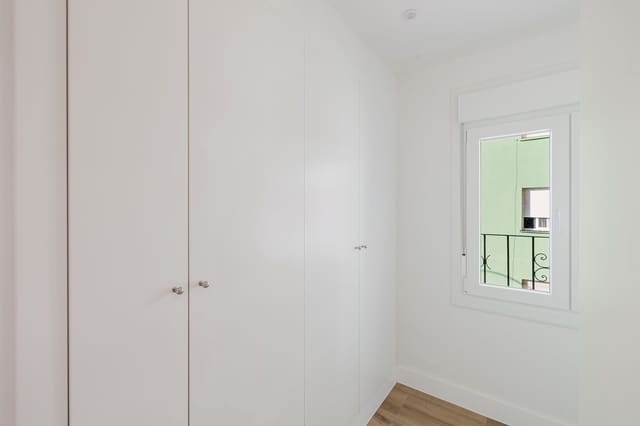 2 bedroom Apartment for sale in Málaga city - € 299,500 (Ref: 10051507)