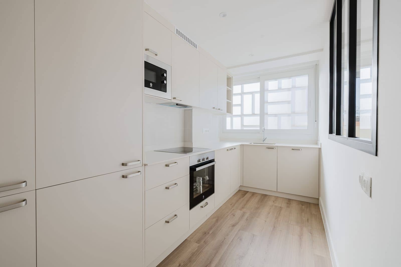 2 bedroom Apartment for sale in Malaga city - € 299,500 (Ref: 10051507)