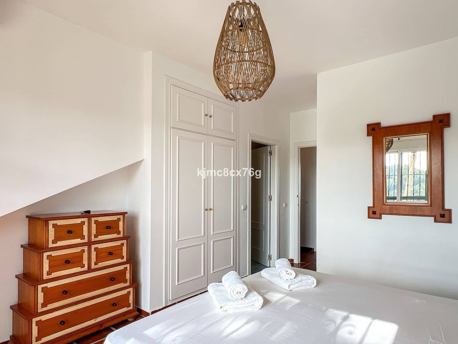 4 bedroom Townhouse for sale in Calahonda - € 690,000 (Ref: 10051508)