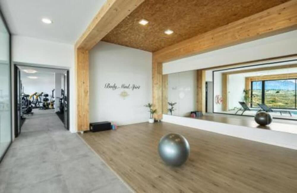 3 bedroom Apartment for sale in Benahavis - € 597,000 (Ref: 10051514)