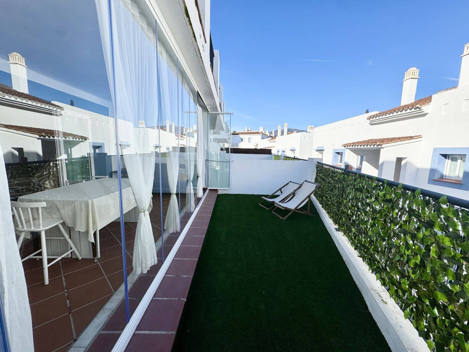 3 bedroom Apartment for sale in Benahavis - € 597,000 (Ref: 10051514)