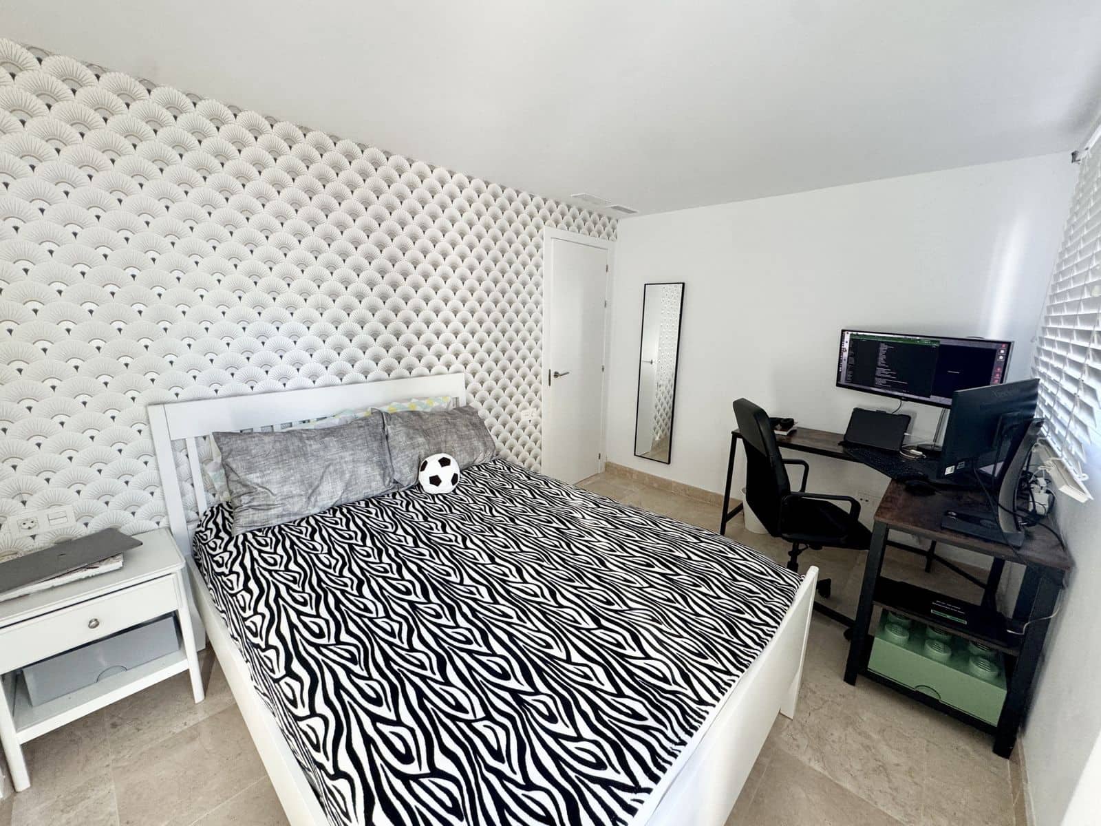 3 bedroom Apartment for sale in Benahavis - € 597,000 (Ref: 10051514)
