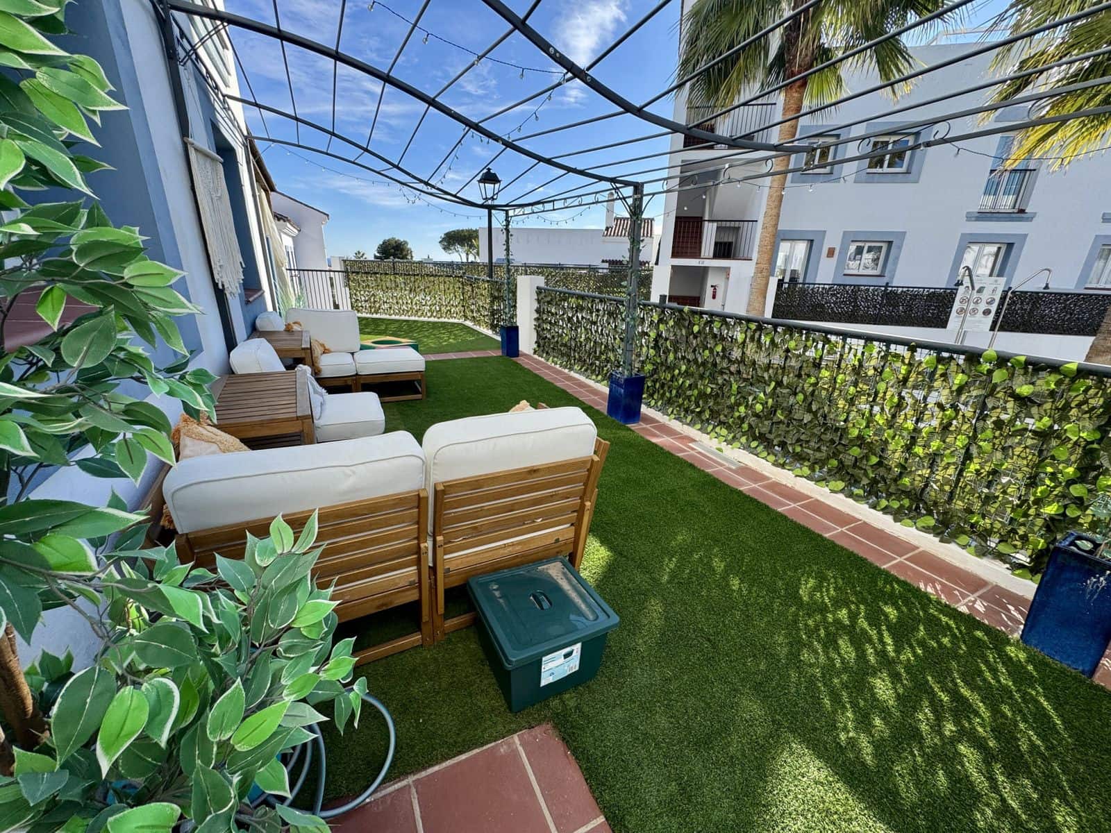 3 bedroom Apartment for sale in Benahavis - € 597,000 (Ref: 10051514)