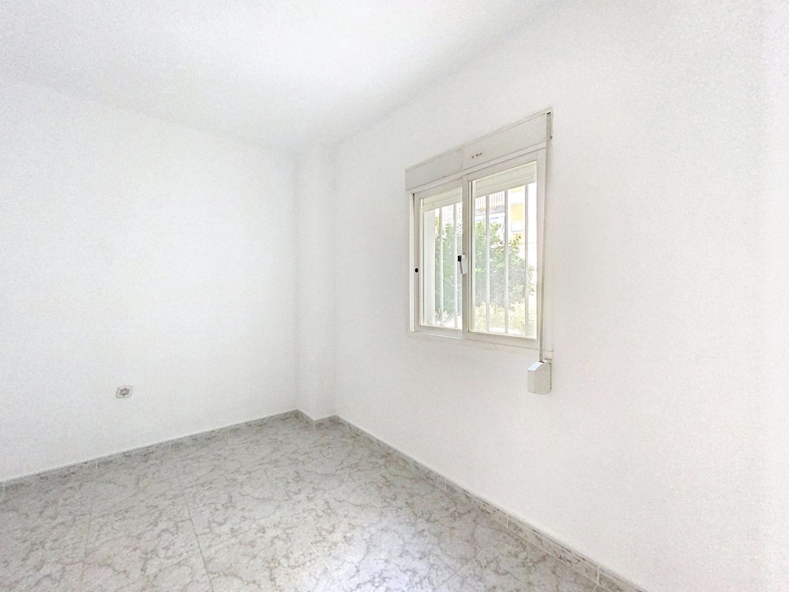3 makuuhuone Huoneisto myytävänä paikassa Estepona - 265 000 € (Ref: 10051518)