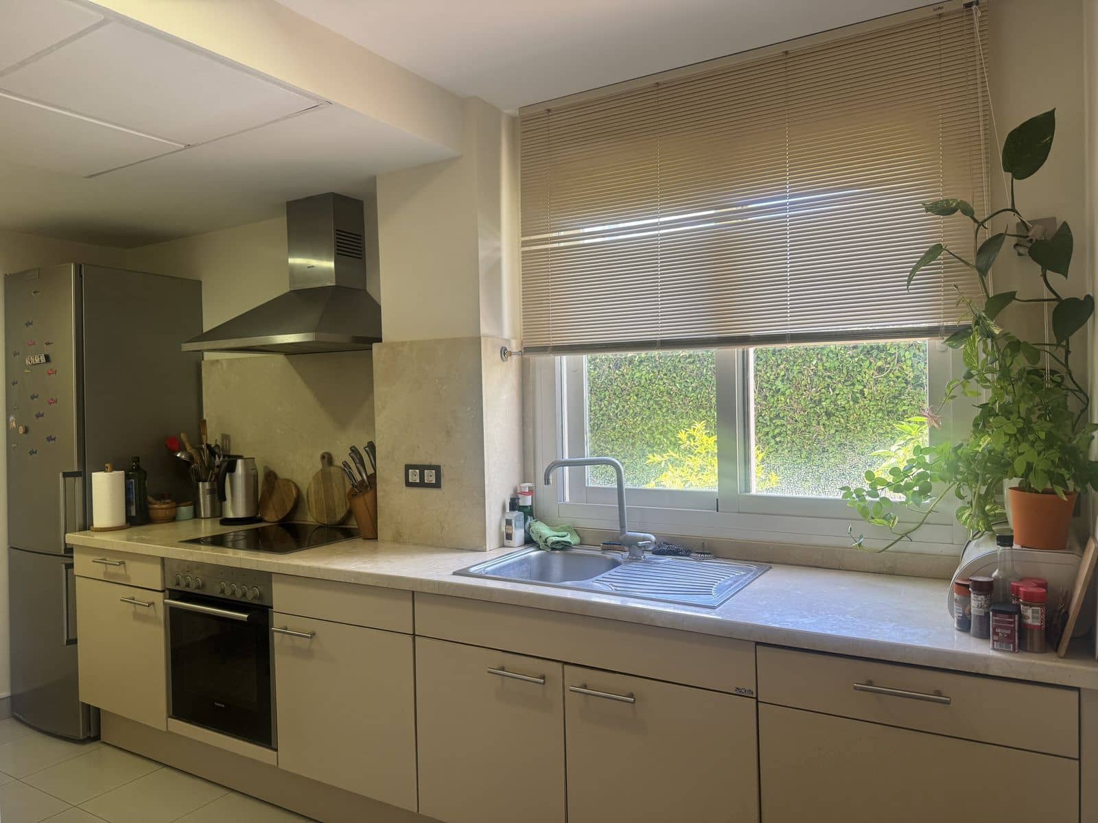 3 bedroom Townhouse for sale in El Paraiso - € 580,000 (Ref: 10051519)