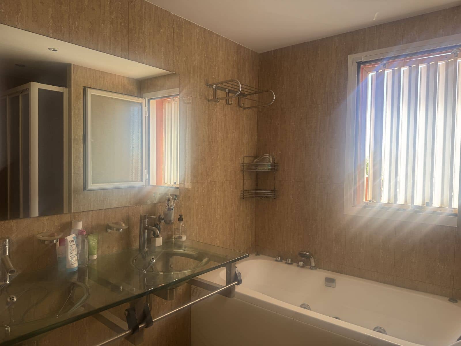 3 bedroom Townhouse for sale in El Paraiso - € 580,000 (Ref: 10051519)