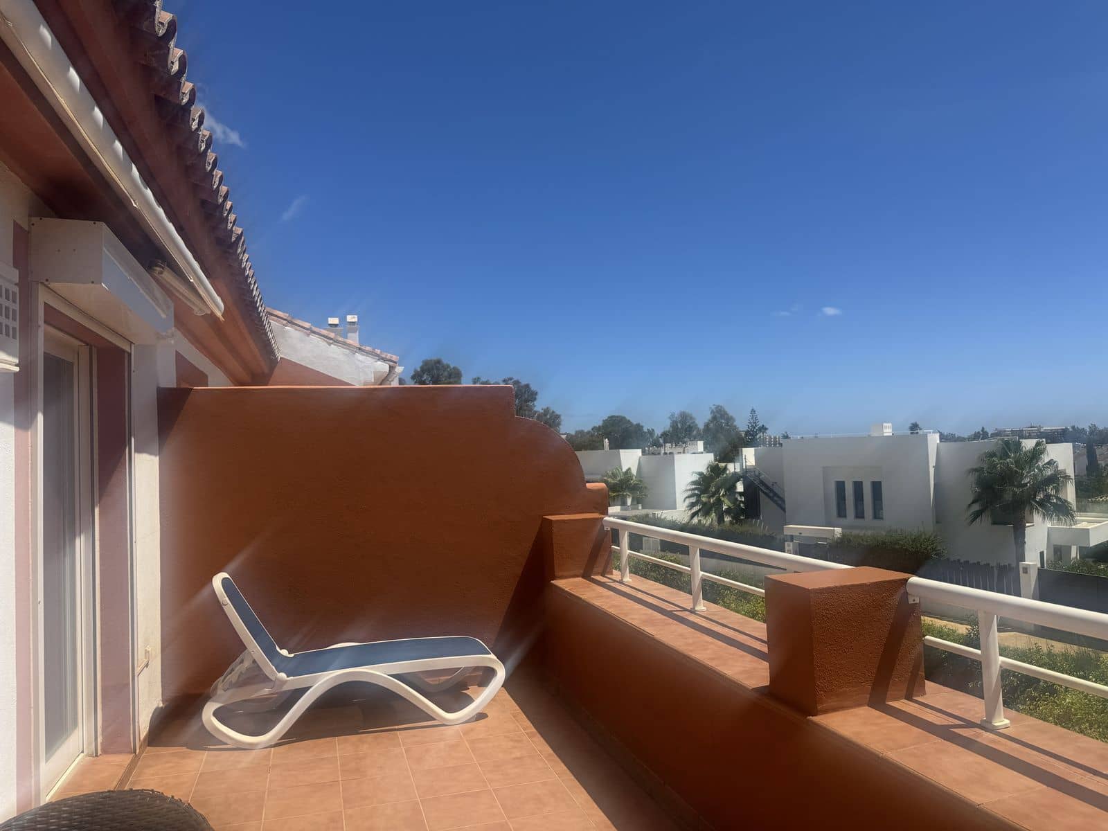 3 bedroom Townhouse for sale in El Paraiso - € 580,000 (Ref: 10051519)