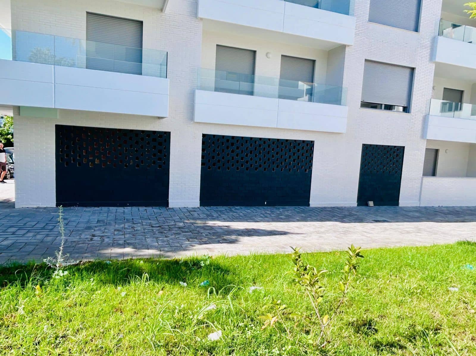 Kaupallinen myytävänä paikassa Nueva Andalucia - 495 000 € (Ref: 10051523)