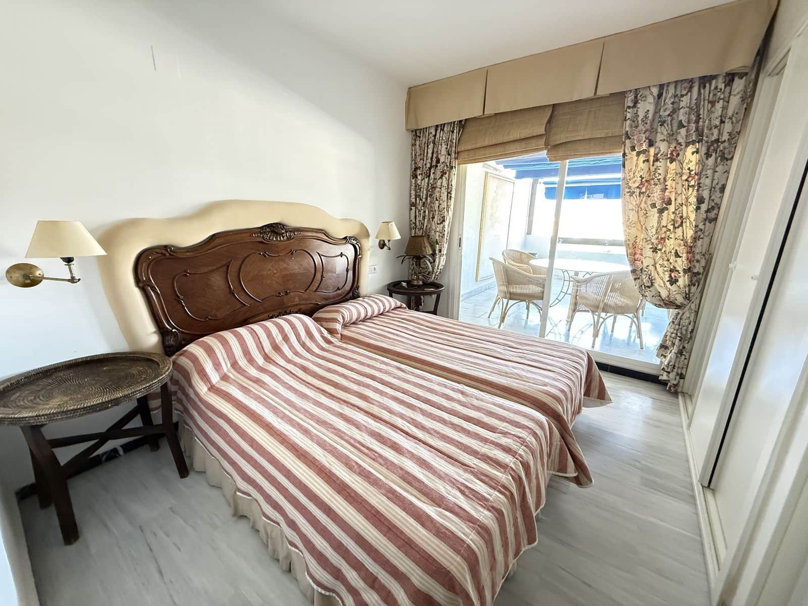 2 bedroom Apartment for sale in Puerto Banus - € 779,000 (Ref: 10051524)