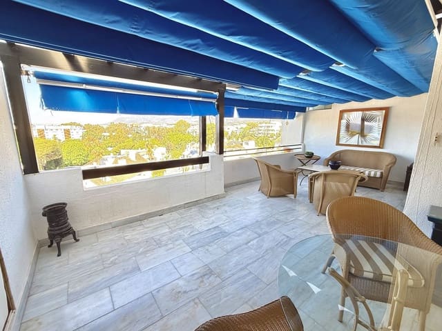 2 bedroom Apartment for sale in Puerto Banus, Marbella - € 779,000 (Ref: 10051524)