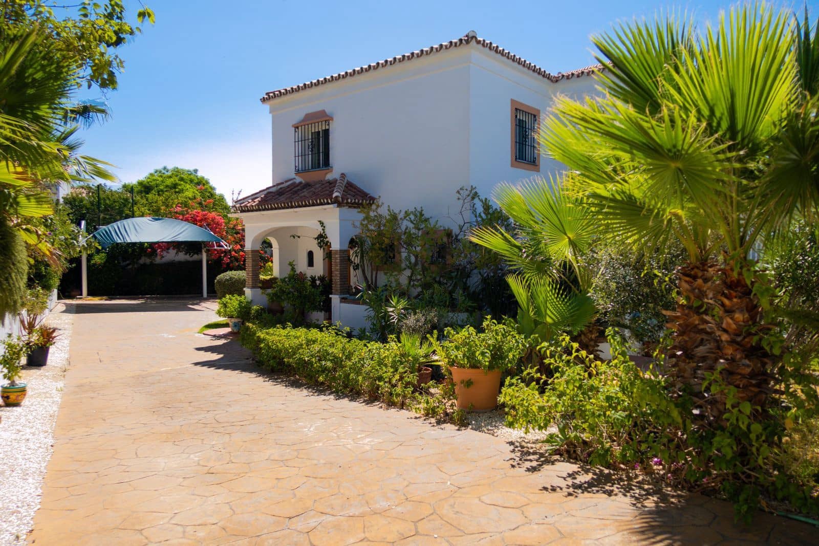3 slaapkamer Villa te koop in El Padron - € 1.100.000 (Ref: 10051525)