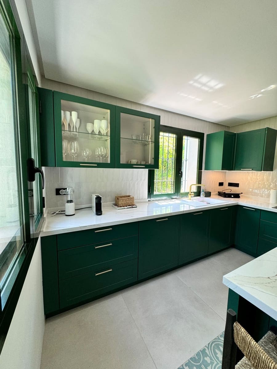 4 sypialnia Dom blizniak na sprzedaż w Sotogrande - 1 460 000 € (Ref: 10051528)