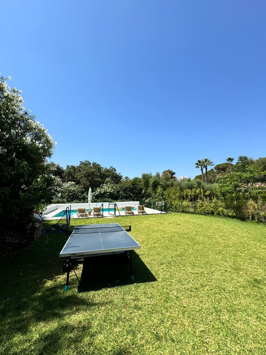 4 sypialnia Dom blizniak na sprzedaż w Sotogrande - 1 460 000 € (Ref: 10051528)