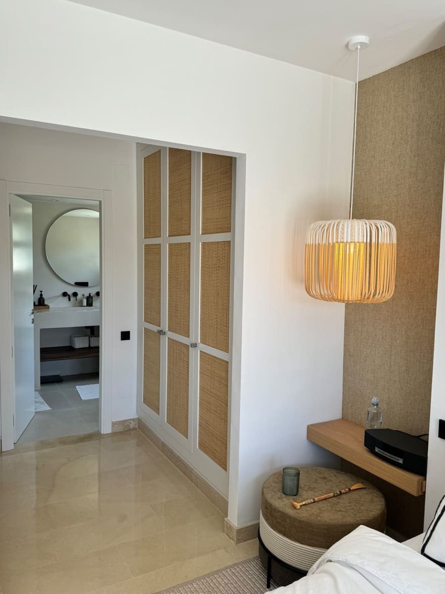 4 sypialnia Dom blizniak na sprzedaż w Sotogrande - 1 460 000 € (Ref: 10051528)