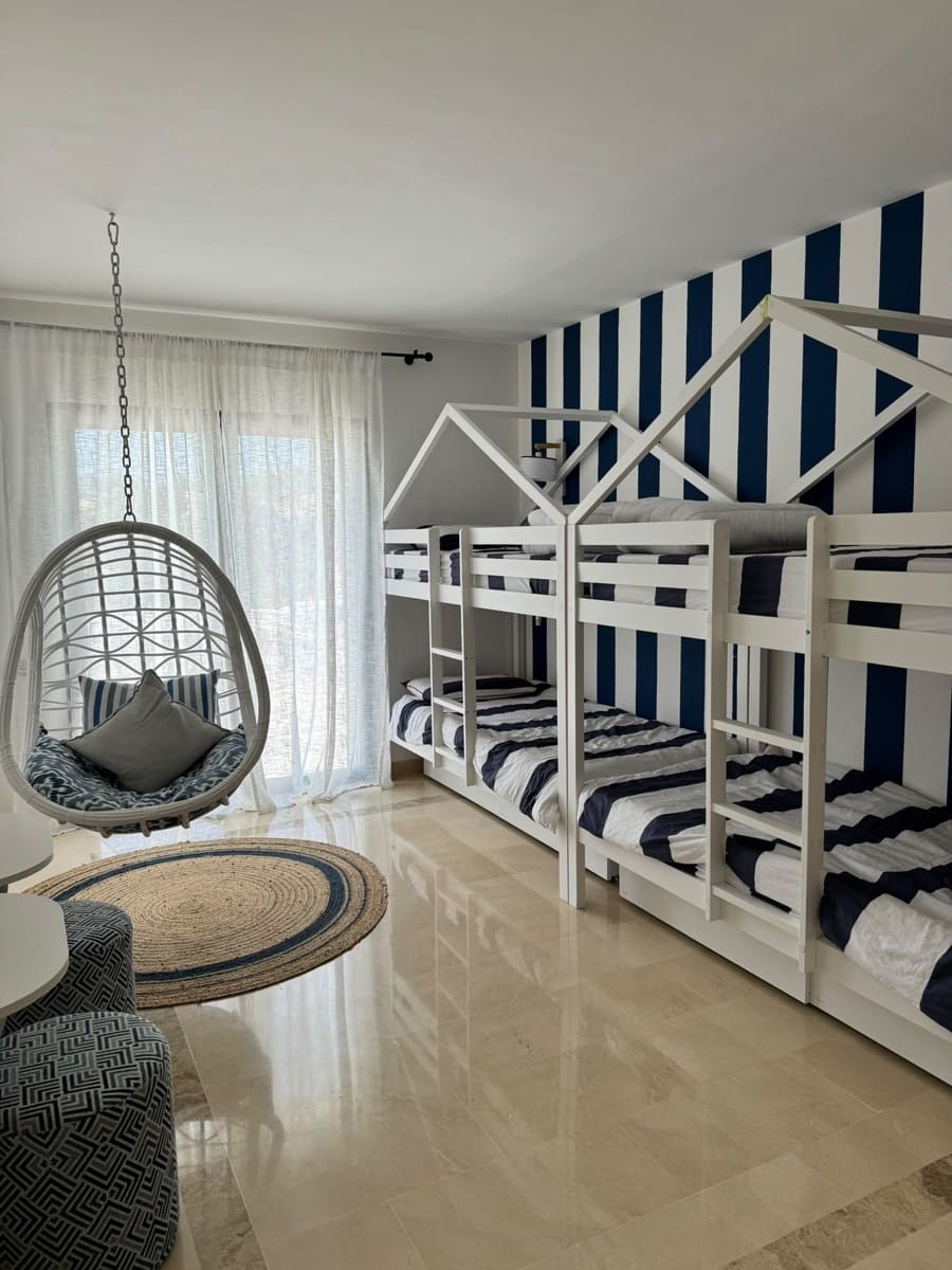 4 sypialnia Dom blizniak na sprzedaż w Sotogrande - 1 460 000 € (Ref: 10051528)