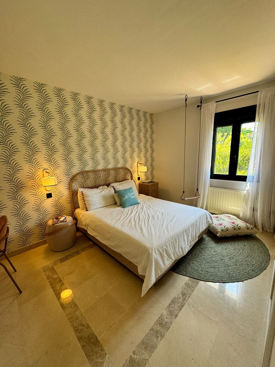 4 sypialnia Dom blizniak na sprzedaż w Sotogrande - 1 460 000 € (Ref: 10051528)