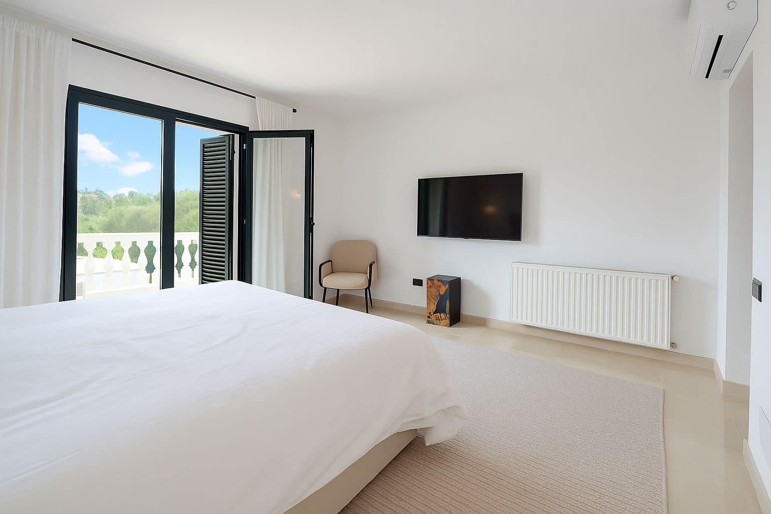 4 slaapkamer Halfvrijstaande villa te koop in Sotogrande - € 1.499.999 (Ref: 10051529)
