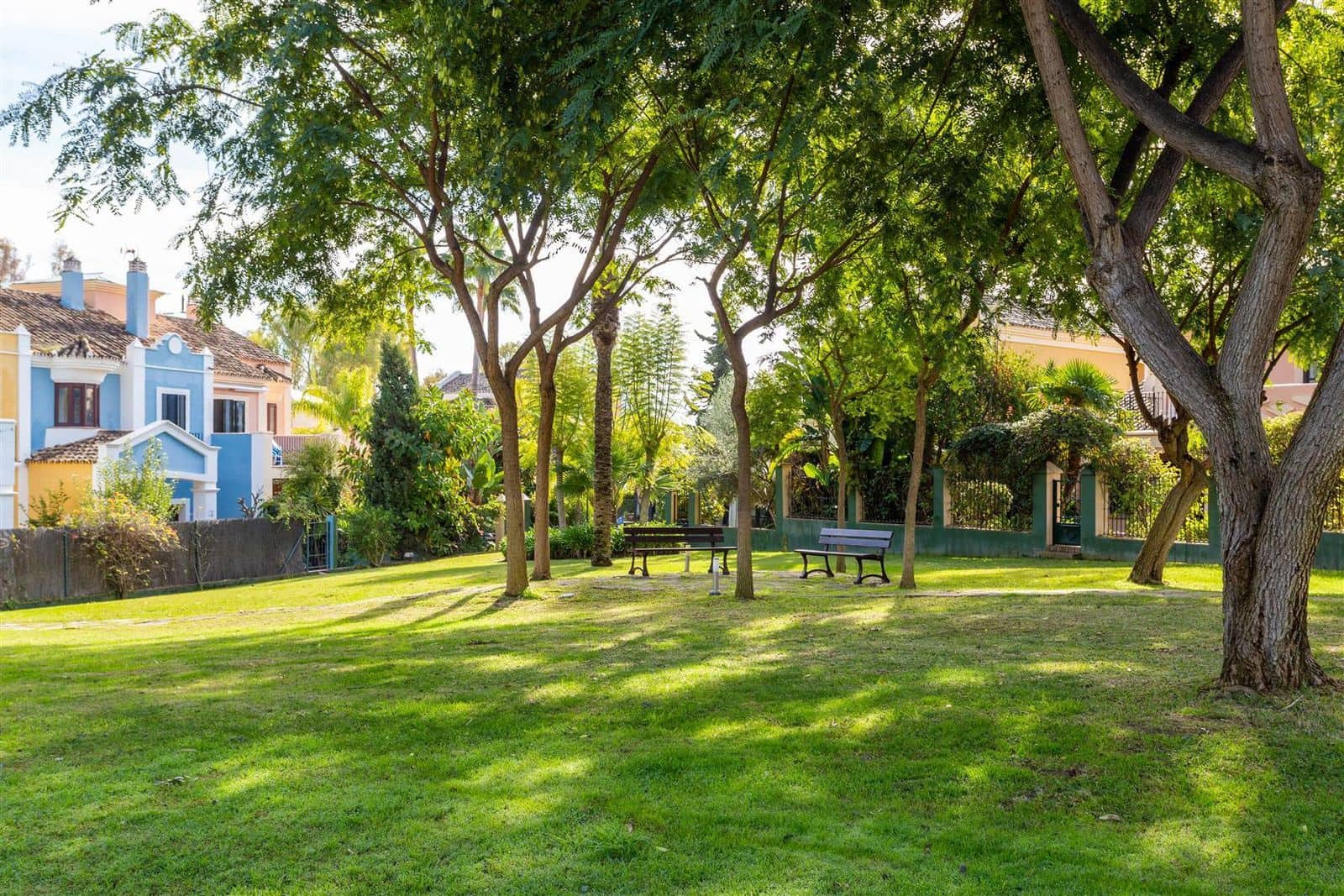 5 Zimmer Villa zu verkaufen in Guadalmina - 1.900.000 € (Ref: 10051531)