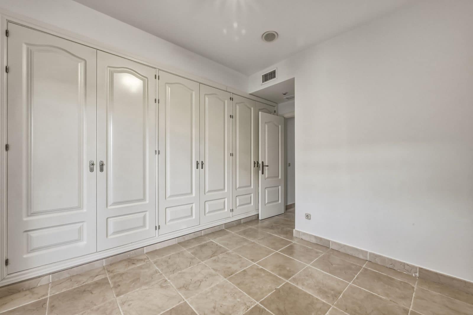 2 sovrum Lägenhet till salu i Atalaya-Isdabe - 480 000 € (Ref: 10051532)