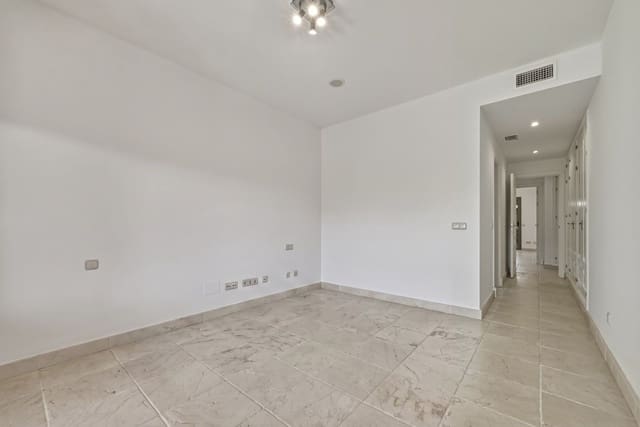 2 sovrum Lägenhet till salu i Atalaya-Isdabe, Estepona - 480 000 € (Ref: 10051532)