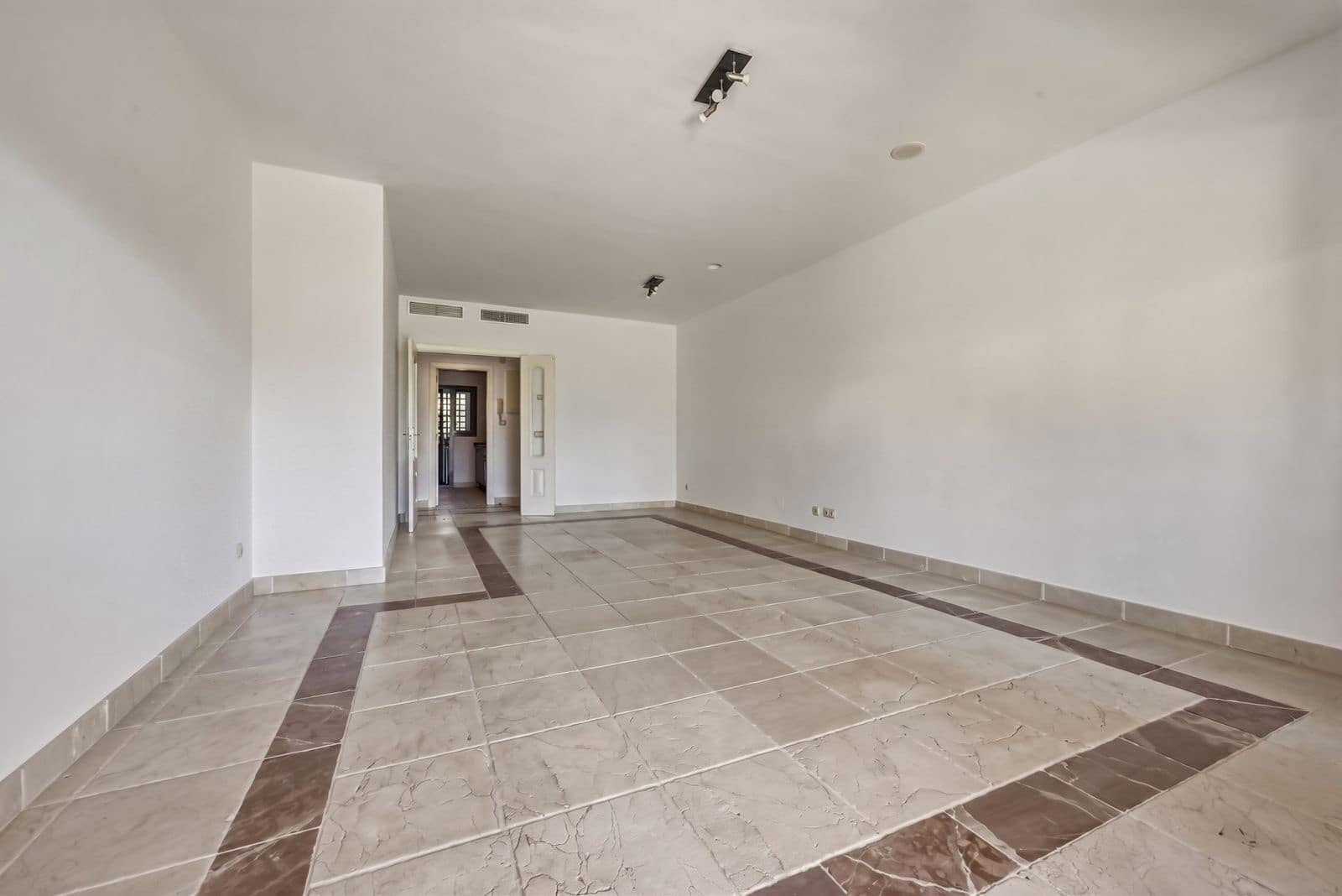 2 sovrum Lägenhet till salu i Atalaya-Isdabe - 480 000 € (Ref: 10051532)