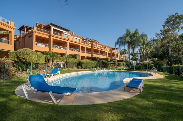 2 sovrum Lägenhet till salu i Atalaya-Isdabe, Estepona - 480 000 € (Ref: 10051532)