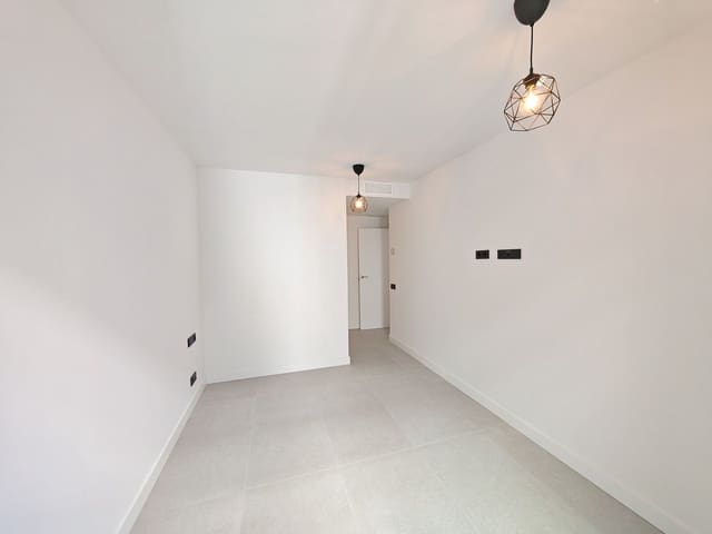 3 Zimmer Apartment zu verkaufen in Los Monteros, Marbella - 820.000 € (Ref: 10051534)