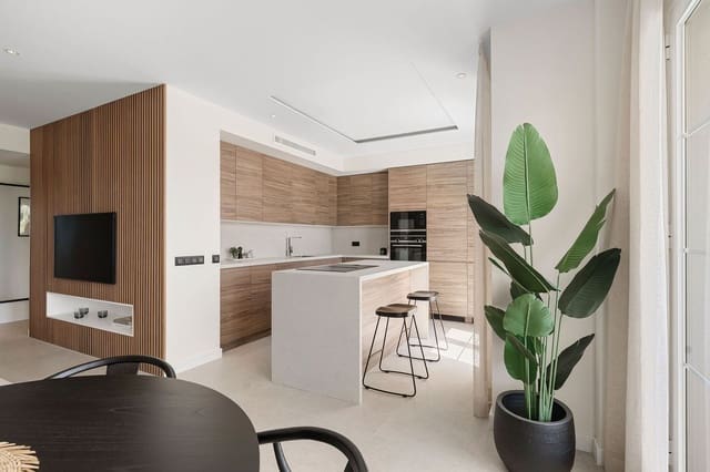 3 chambre Penthouse à vendre à Los Arqueros, Benahavís - 799 000 € (Ref: 10051537)