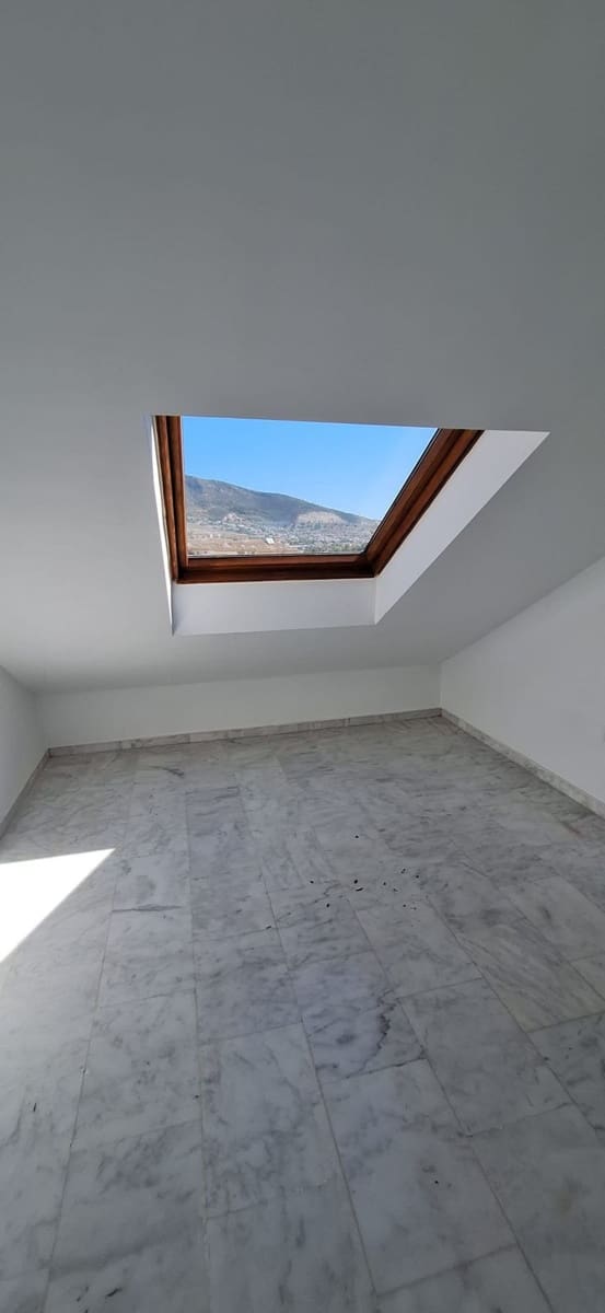 4 soverom Hus til salgs i Benalmadena - € 460 000 (Ref: 10051544)
