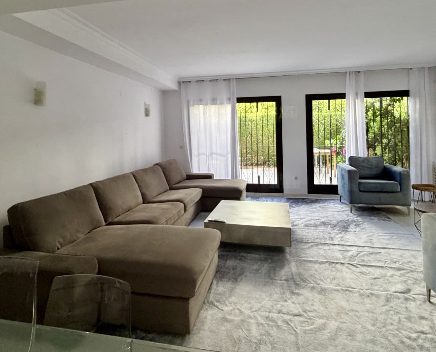 3 makuuhuone Omakotitalo myytävänä paikassa Guadalmina - 675 000 € (Ref: 10051547)