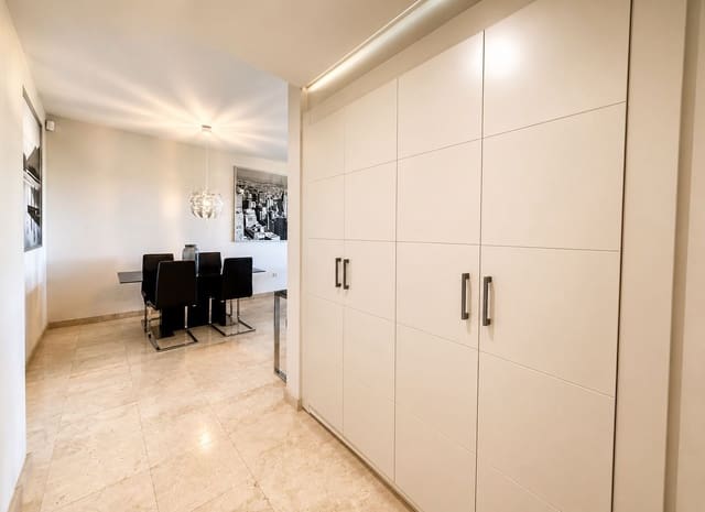 2 sovrum Lägenhet till salu i Los Flamingos, Benahavís - 470 000 € (Ref: 10051548)